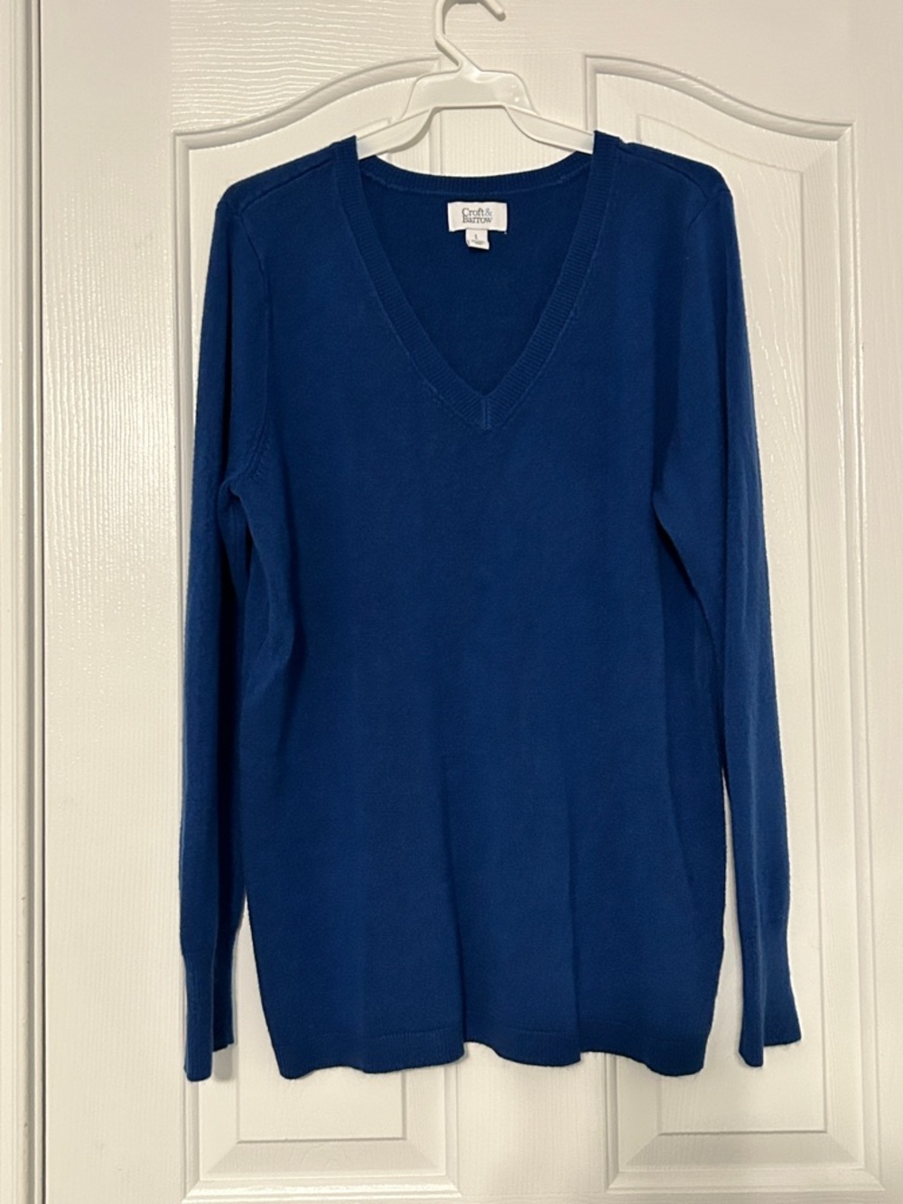 Croft & Barrow Royal Blue V‑Neck Sweater – Women’s Large, Excellent Condition